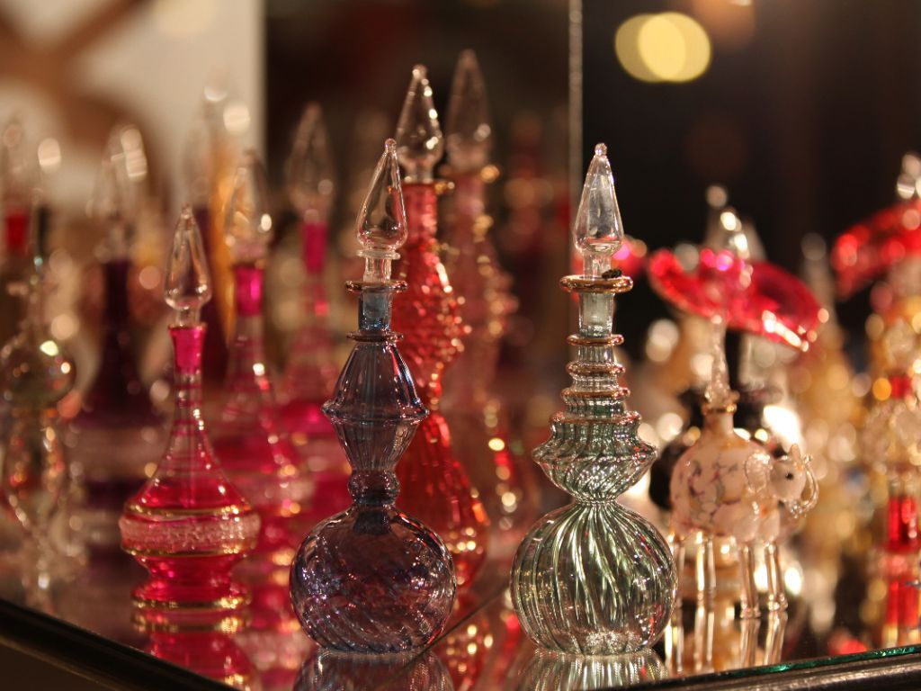 A journey through fragrance – the timeless elegance of Arabic perfumes